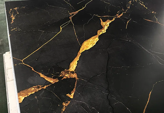 A Carbon Crystal falpanel előnyei.